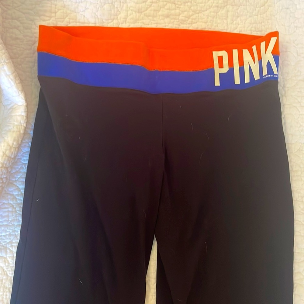 Pink legging. Size: large. Florida Gators great condition!